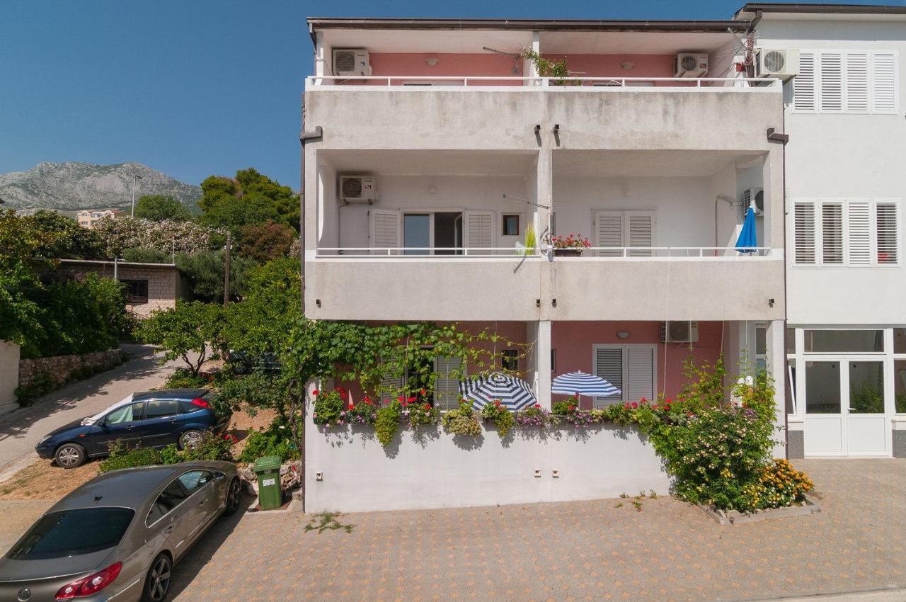 Apartman Neven Podgora Ngoại thất bức ảnh